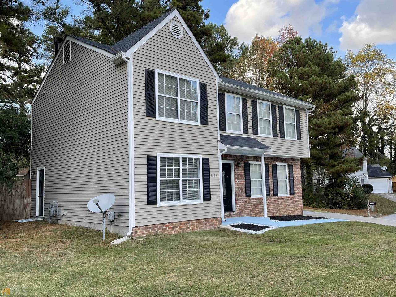 1539 Northcut Court - Photo 1