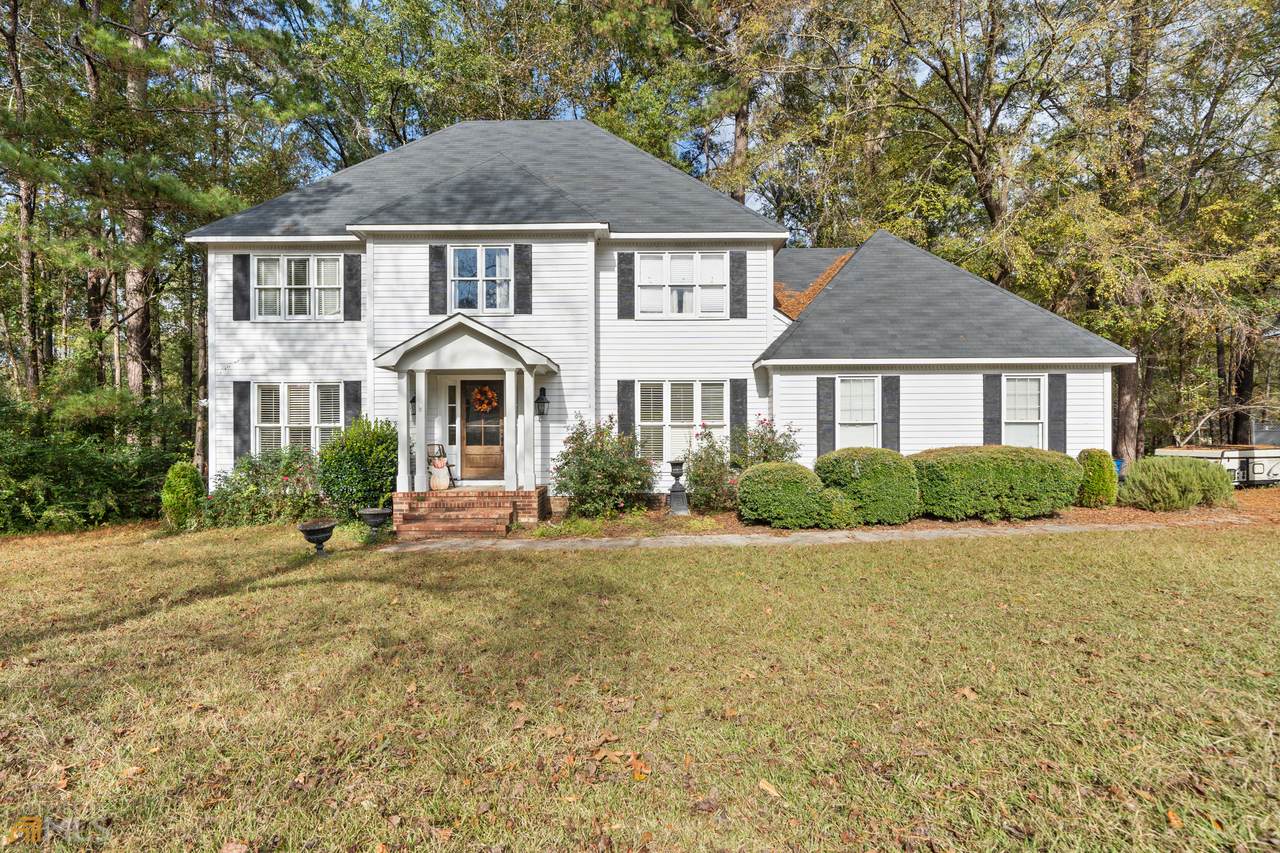 270 Castlegate Road - Photo 1