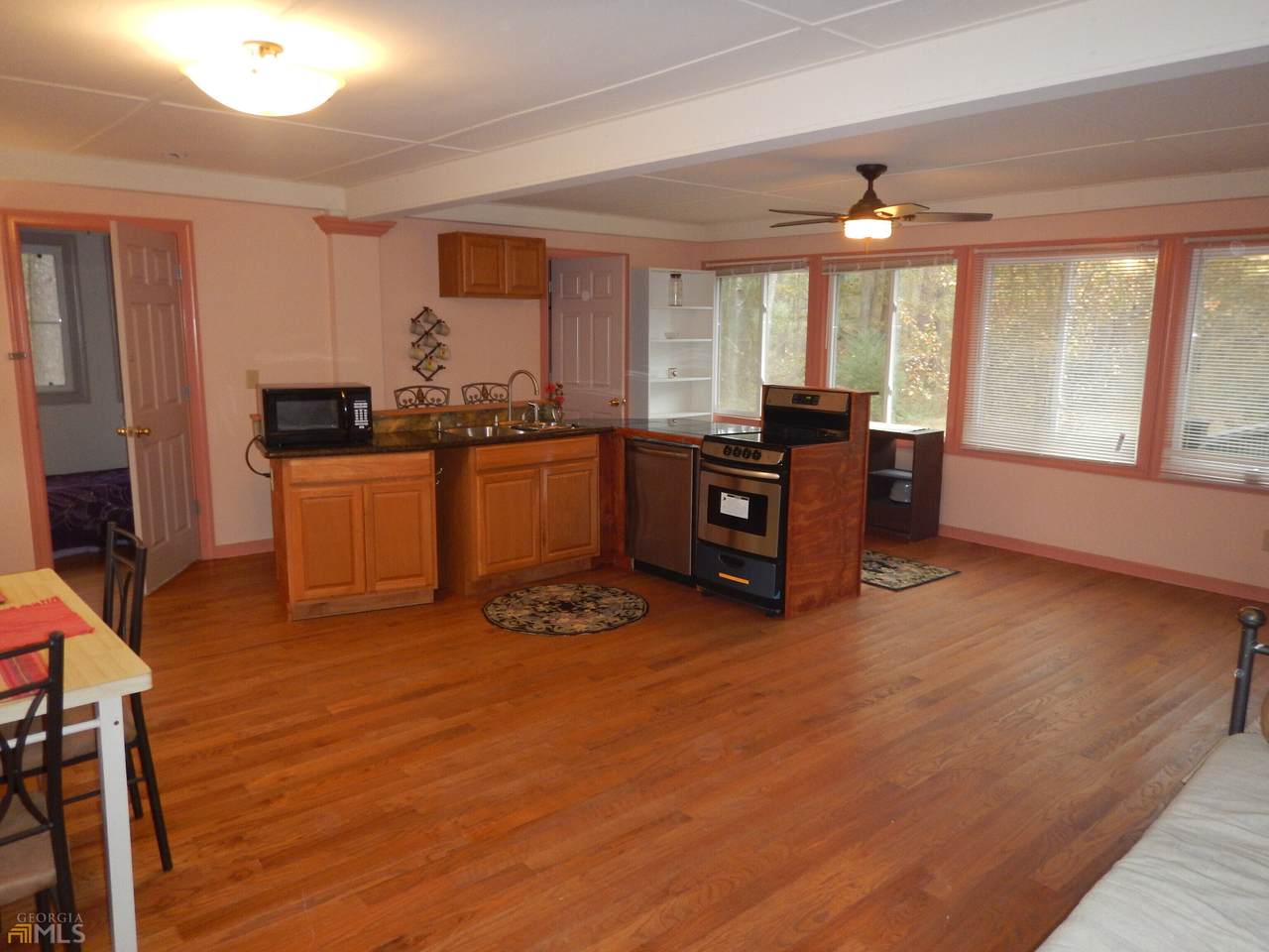 8820 - A Highway 54 - Photo 1