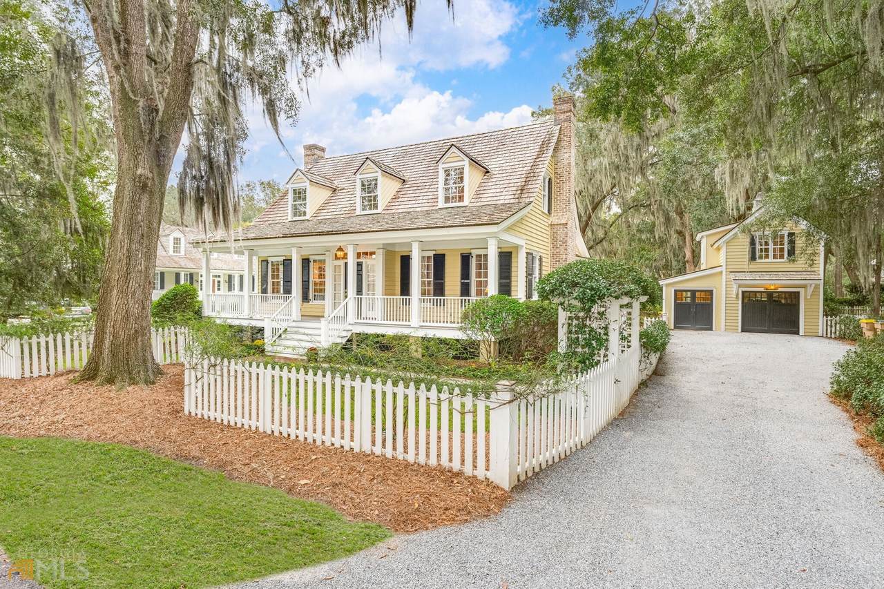 52 Magnolia Lane - Photo 1