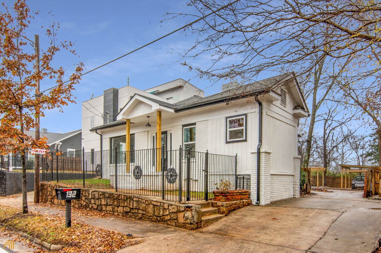 132 Moreland Avenue - Photo 1
