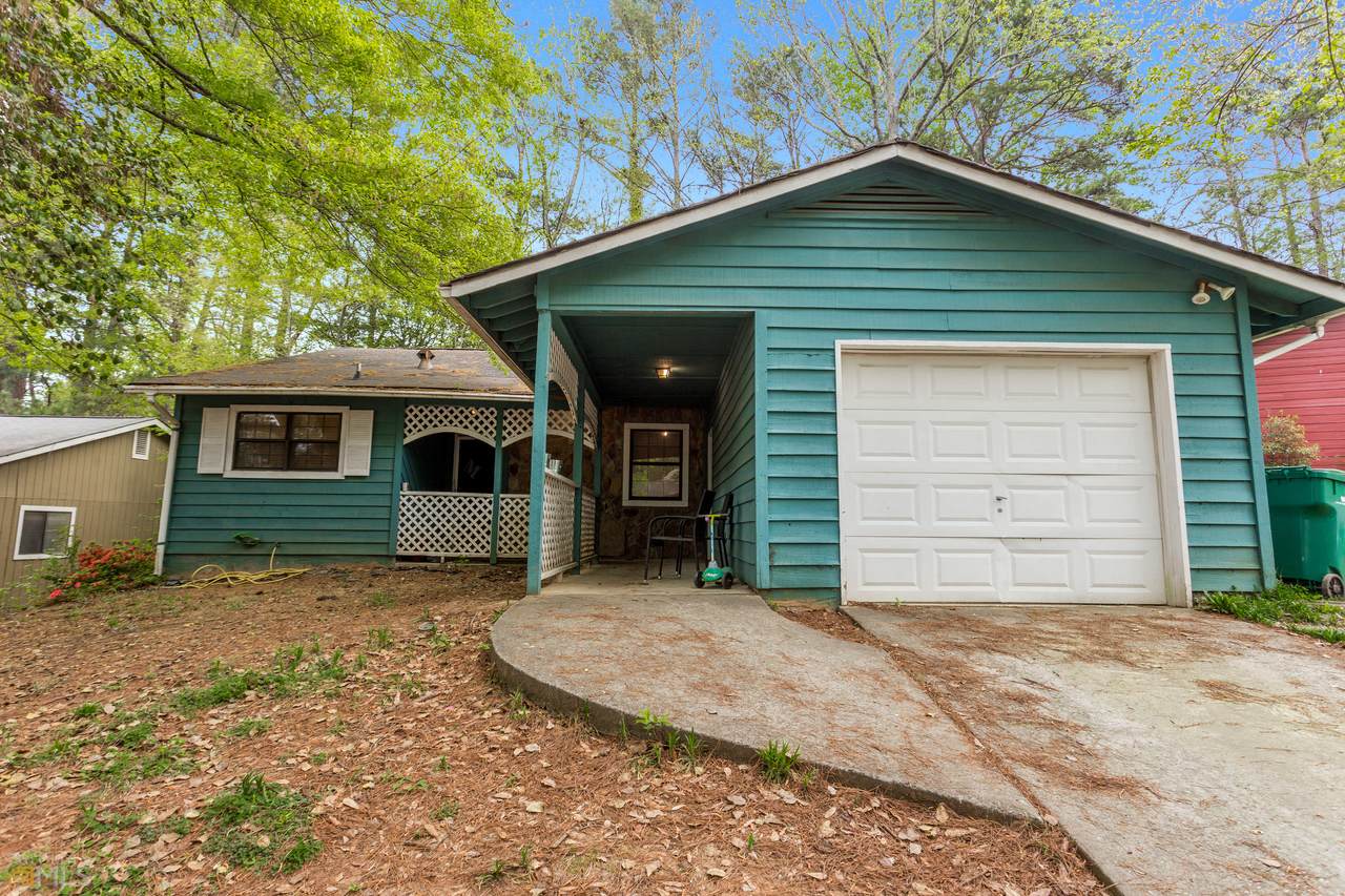 773 Villa Way - Photo 1