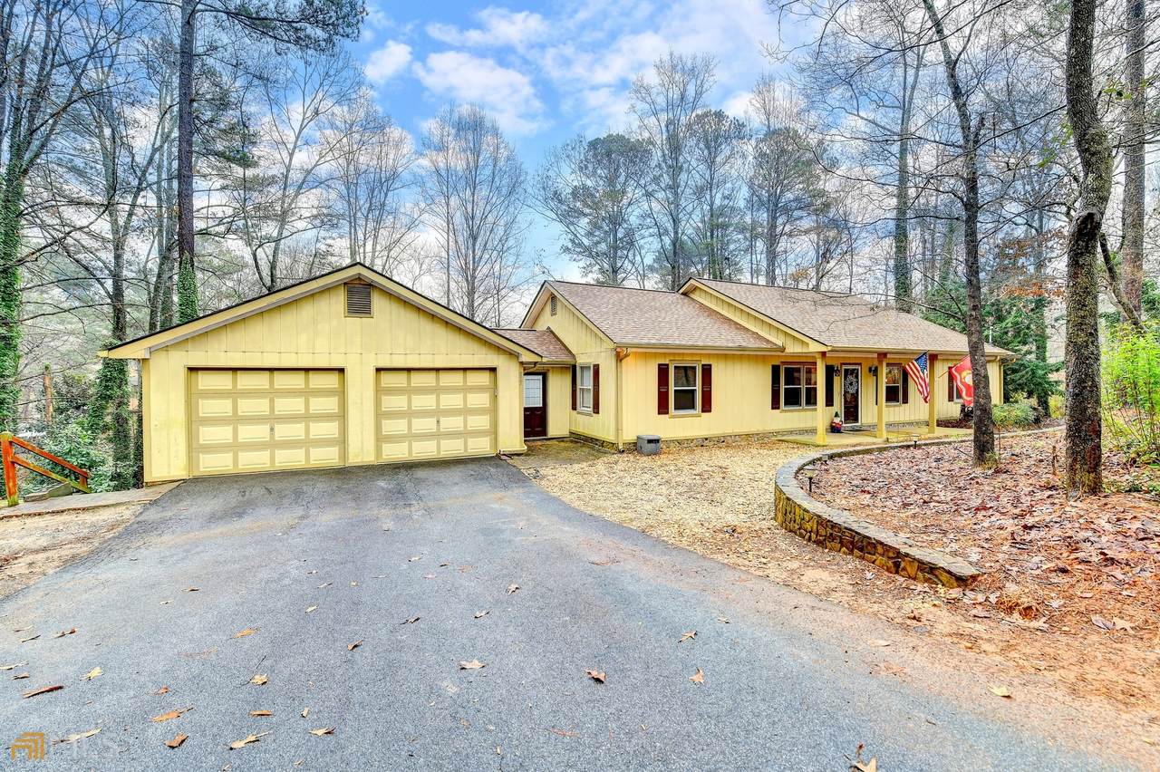 825 Old Cumming Road - Photo 1