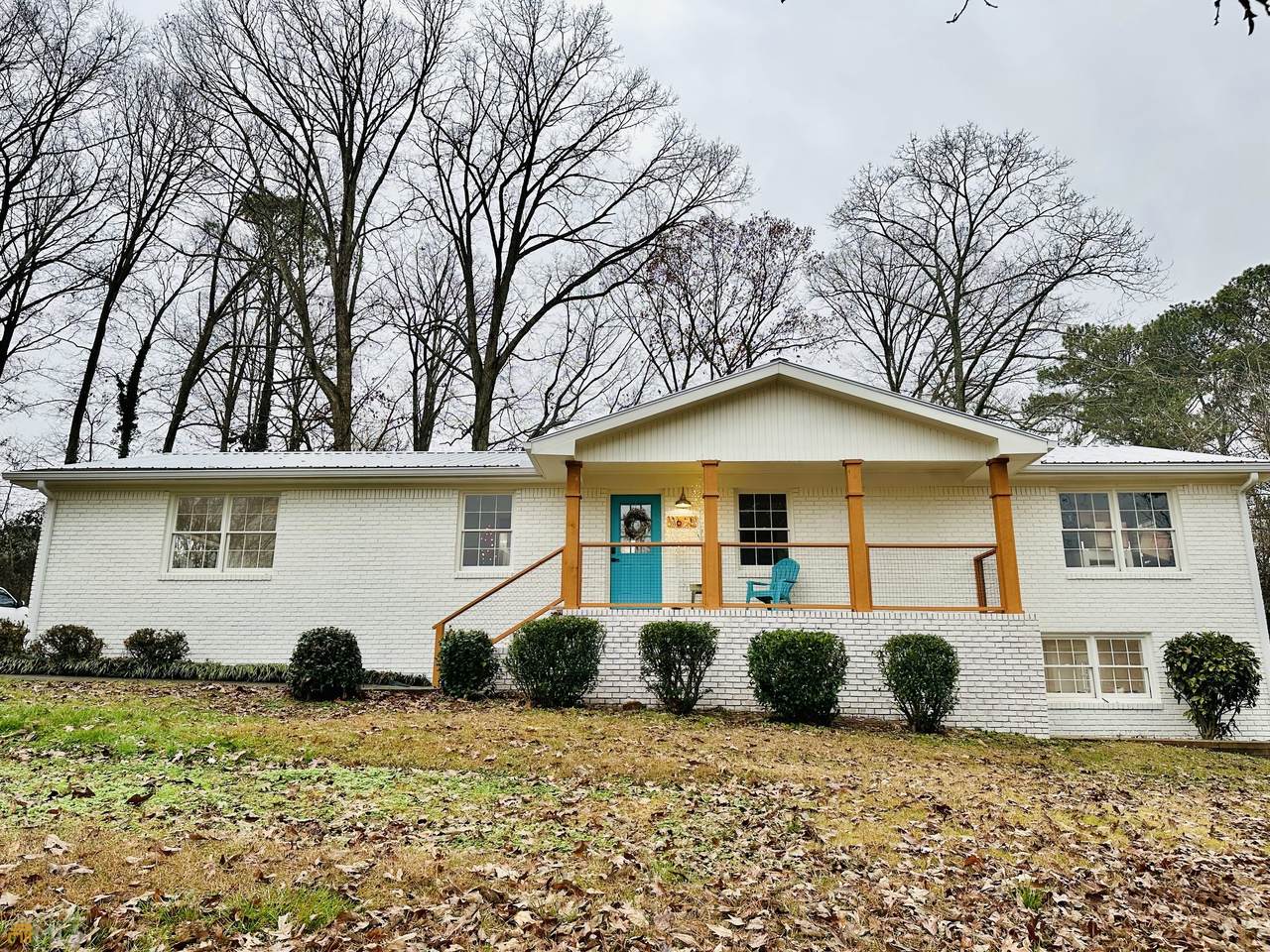 1611 Carlton Avenue - Photo 1
