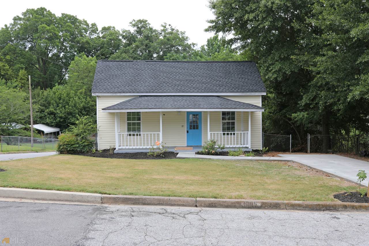 1595 Elm Street - Photo 1