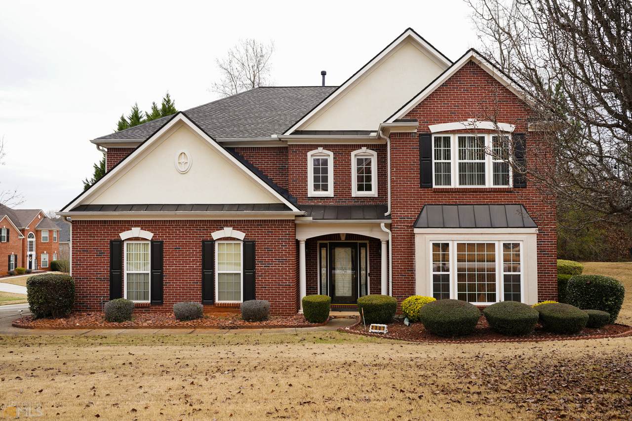 2307 Blackburn Pass - Photo 1