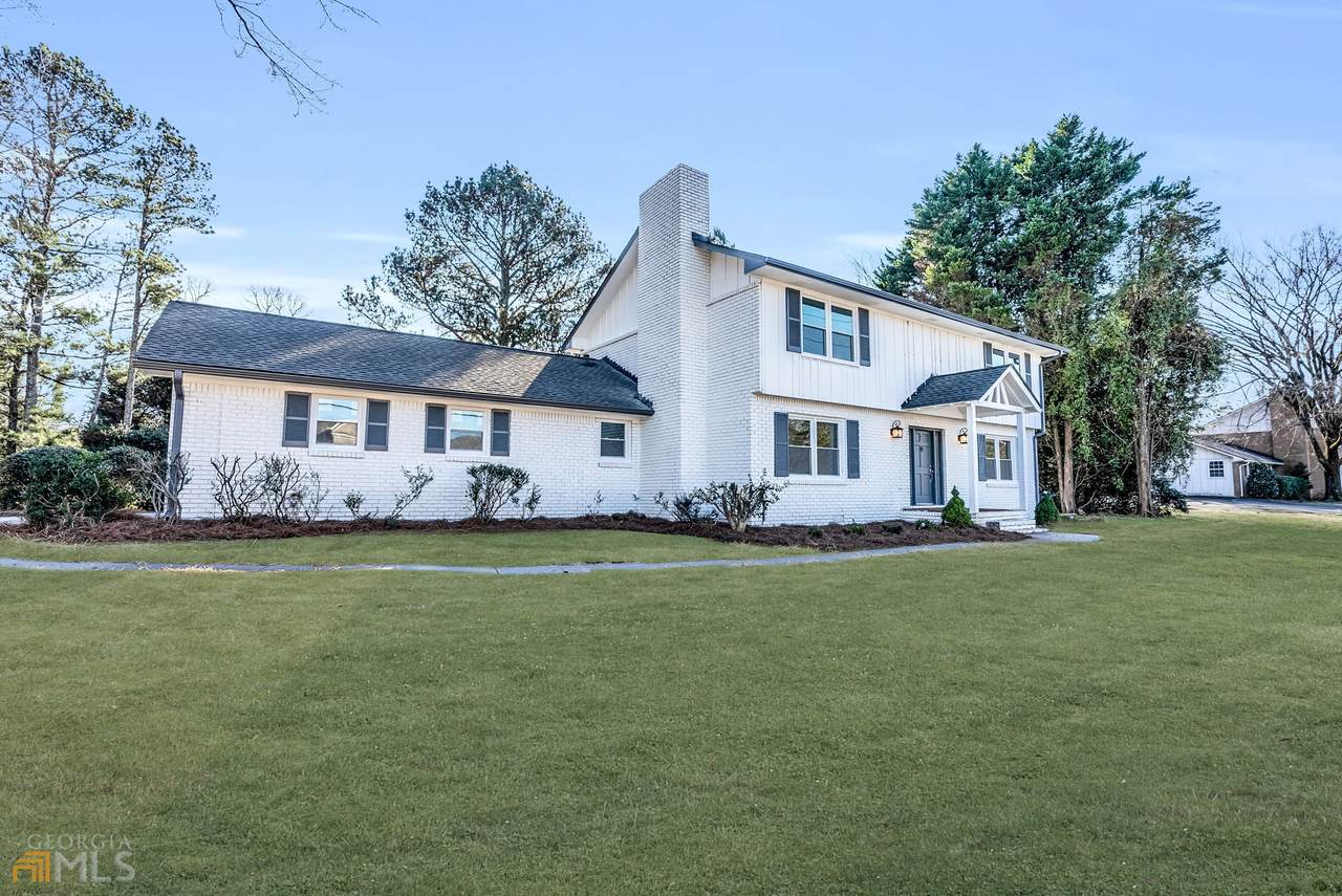 1770 Woodstock Road - Photo 1
