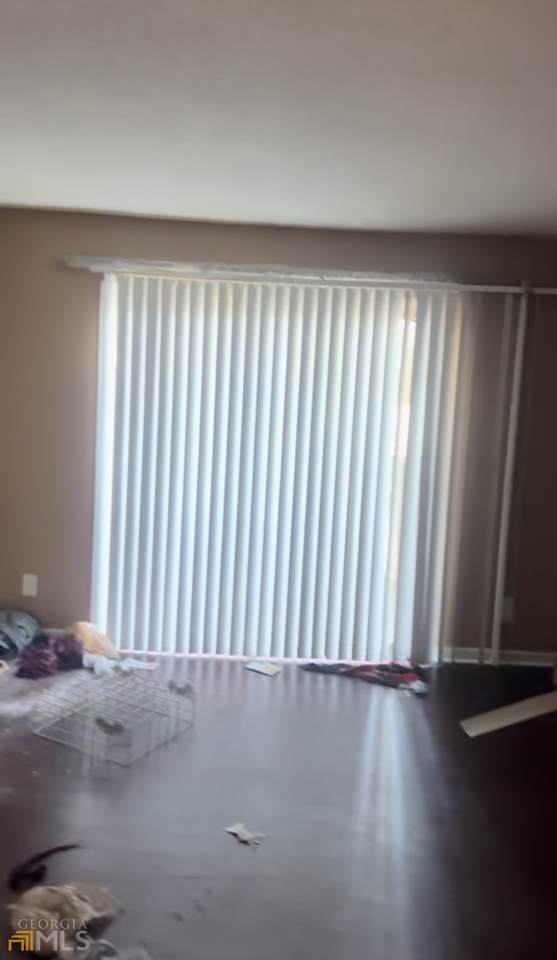 1523 Camelot Drive - Photo 1