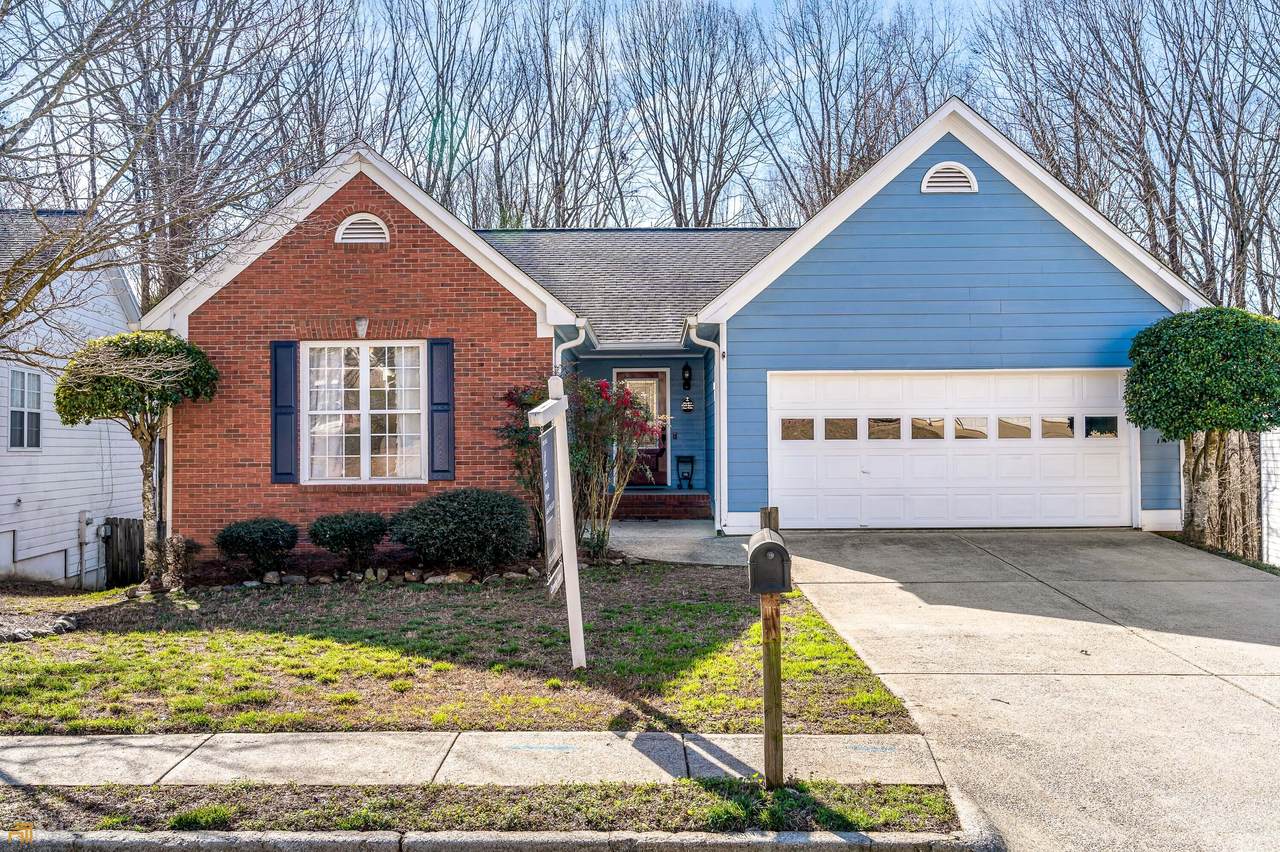 1040 Hillary Lane - Photo 1