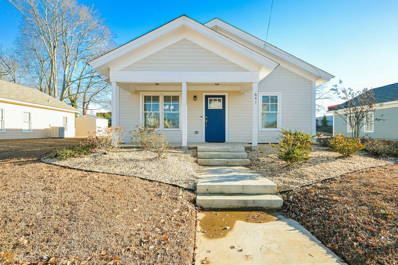 641 Davis Street - Photo 1