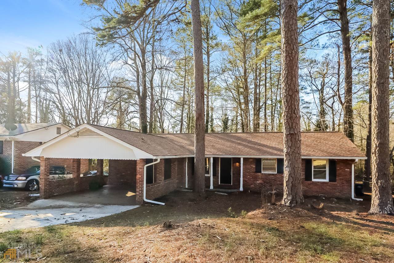 4335 Greenleaf Circle - Photo 1