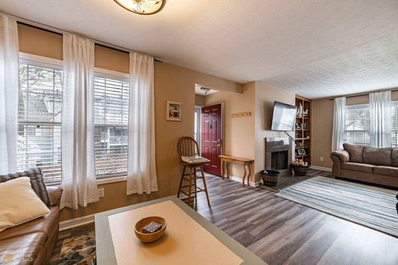 803 Glenleaf Drive - Photo 1