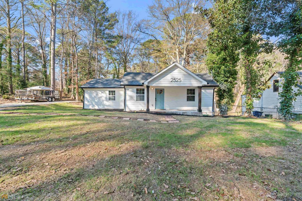 2525 Hood Avenue - Photo 1