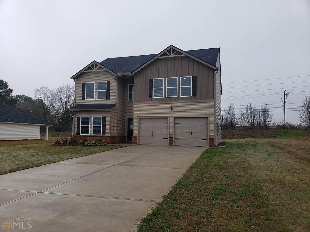 858 Clydes Way - Photo 1