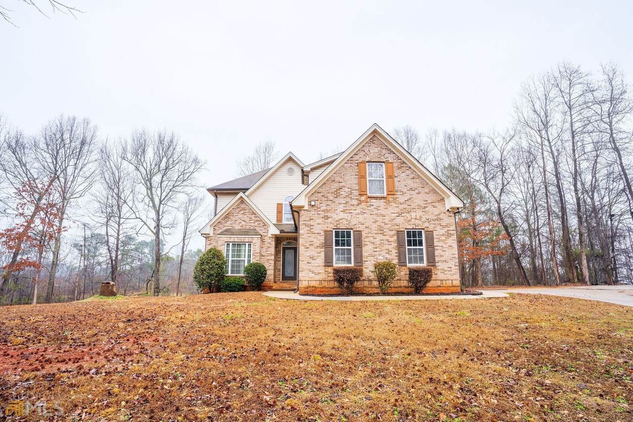 211 Lynn Road - Photo 1
