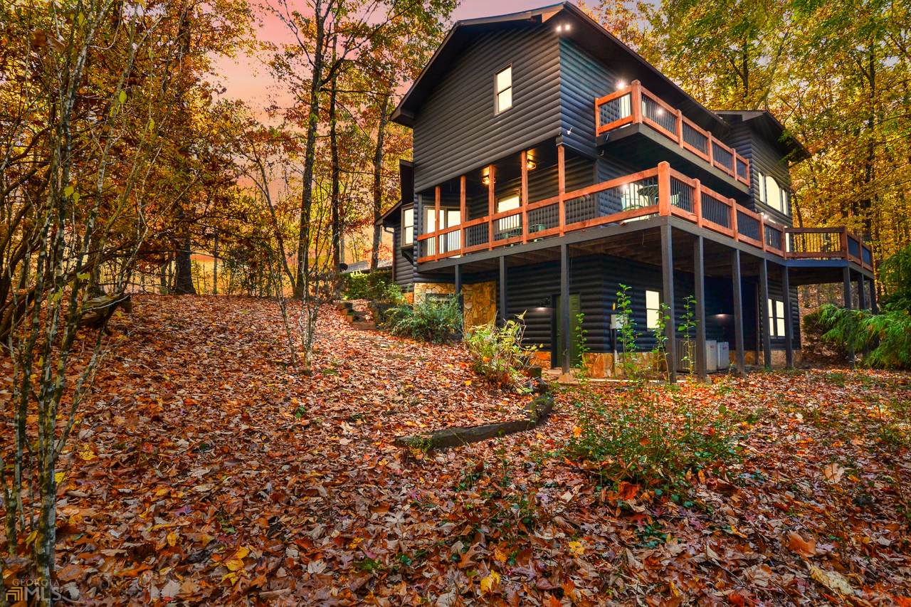 465 Laurel Crossing - Photo 1