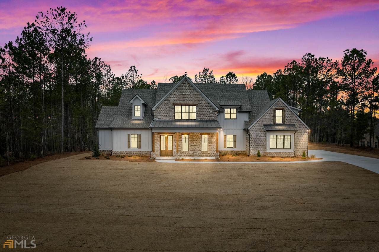 107 Crescent Drive - Photo 1