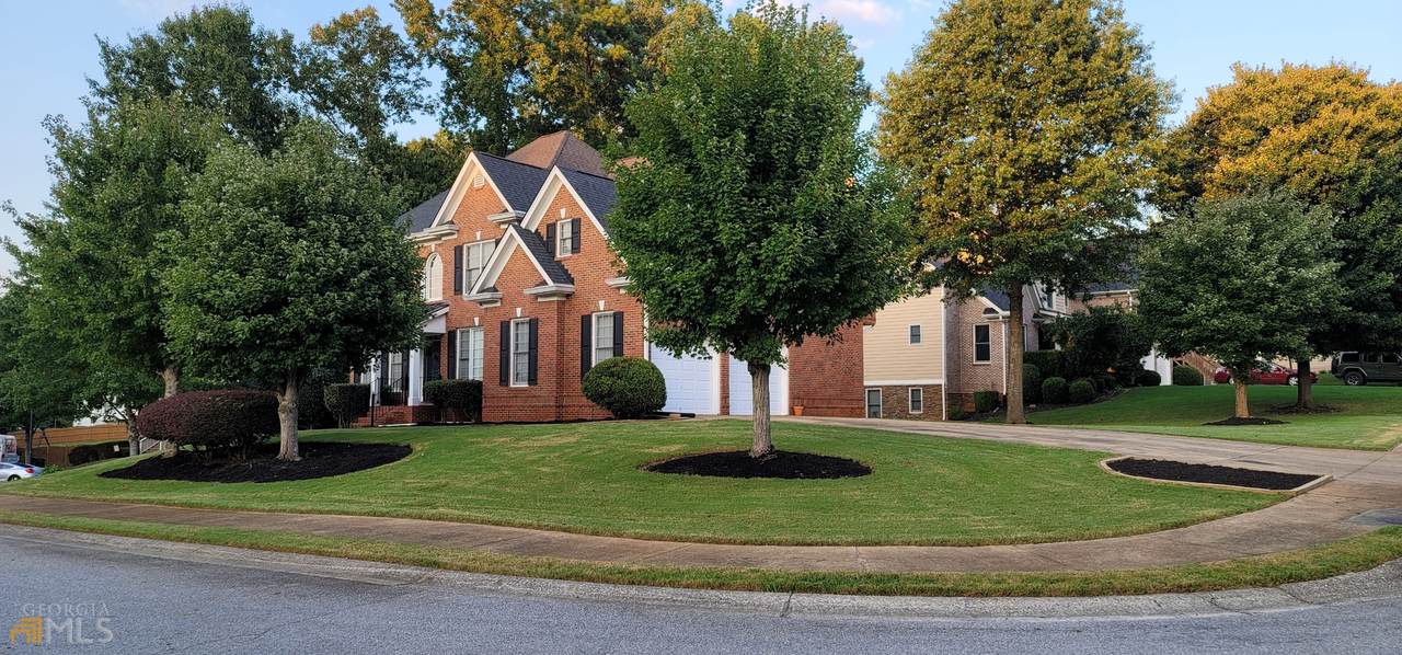 4614 Stonewater Drive - Photo 1