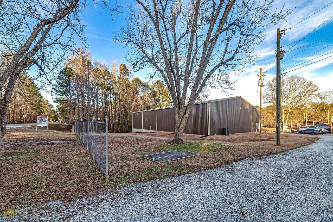 881 Barnetts Bridge Road - Photo 1