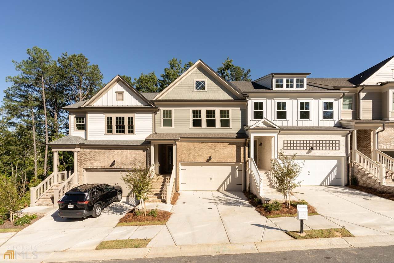 417 Retreat Lane - Photo 1
