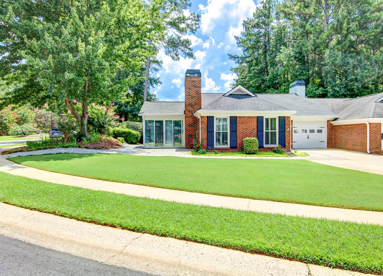51 Dover Trail, Peachtree City, GA 30269 (MLS 10194745) Michelle