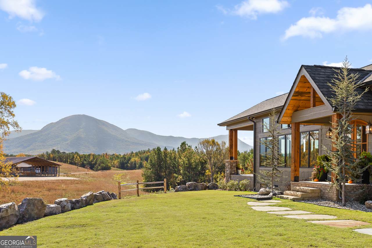 4 C's Equestrian Estate - Photo 1