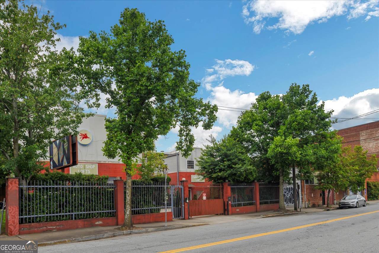 282 Walker Street - Photo 1