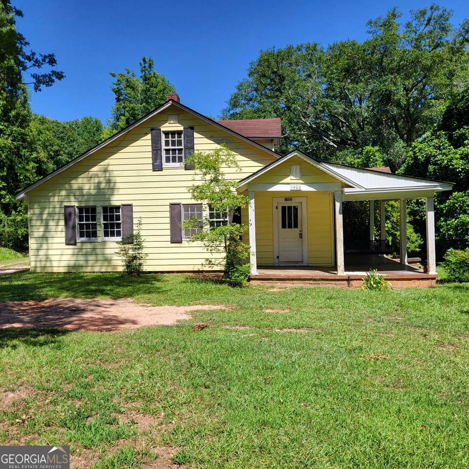 1400 28th Street - Photo 1