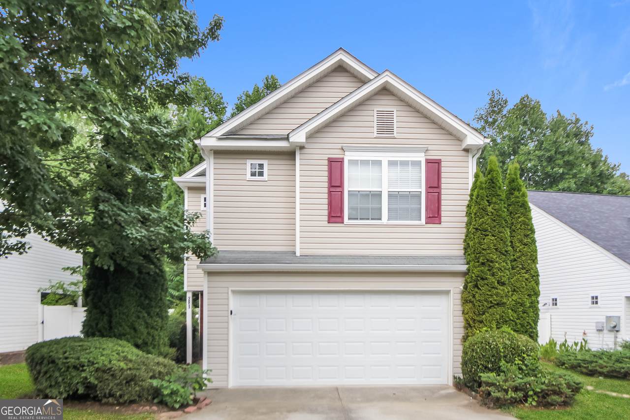 281 Silver Ridge Drive - Photo 1