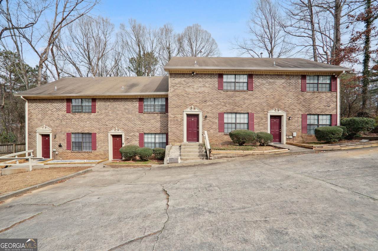 937 Amberly Drive - Photo 1
