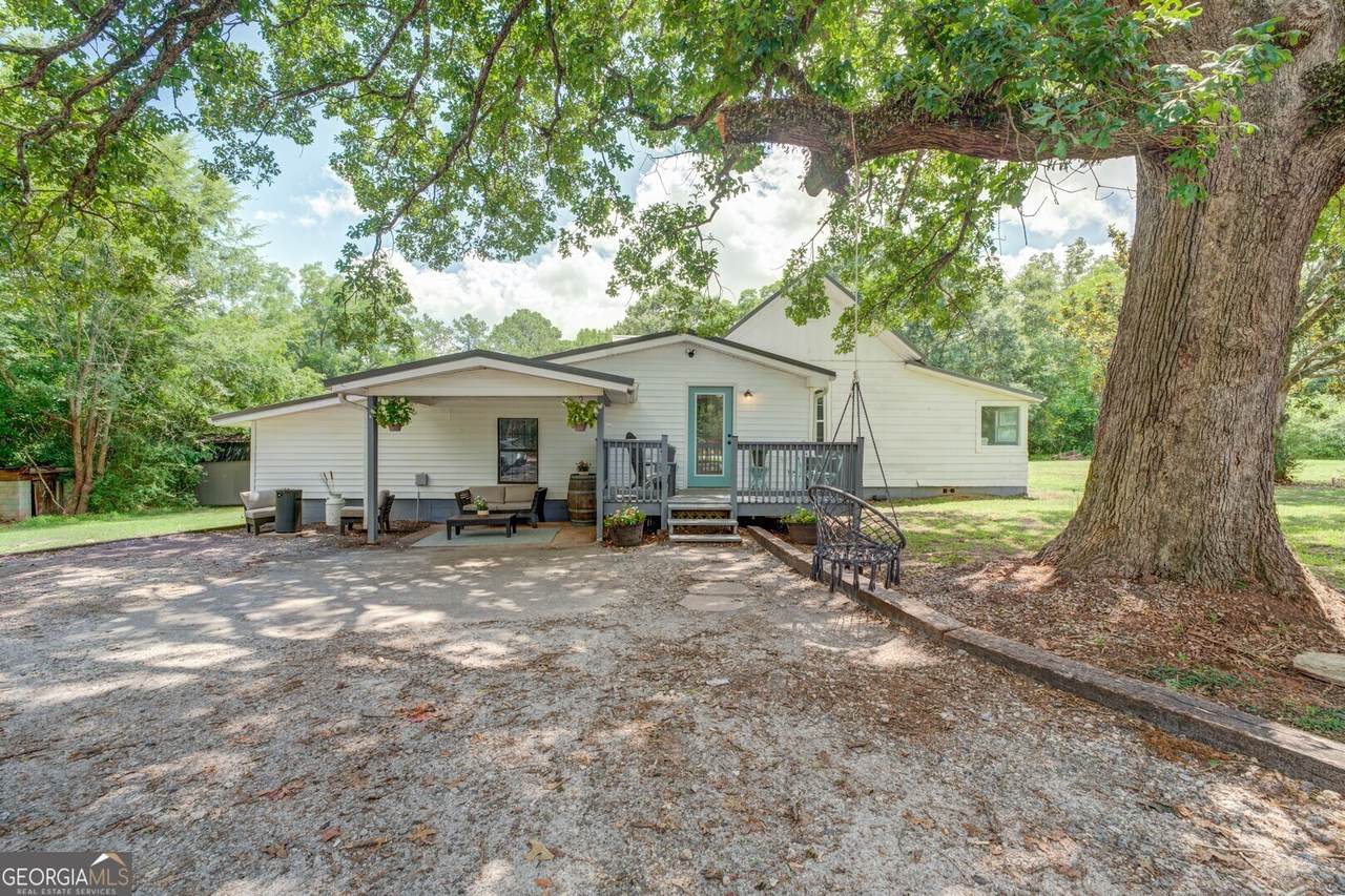 688 Cheatham Road - Photo 1