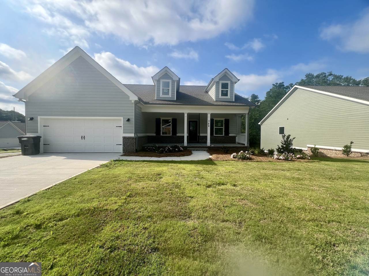 384 Sunset Drive - Photo 1