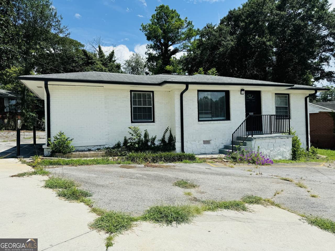 268 Jonesboro Road - Photo 1