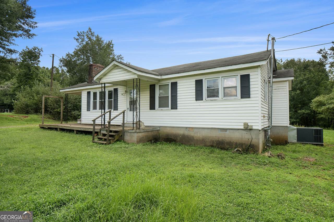 10326 Cumming Highway - Photo 1
