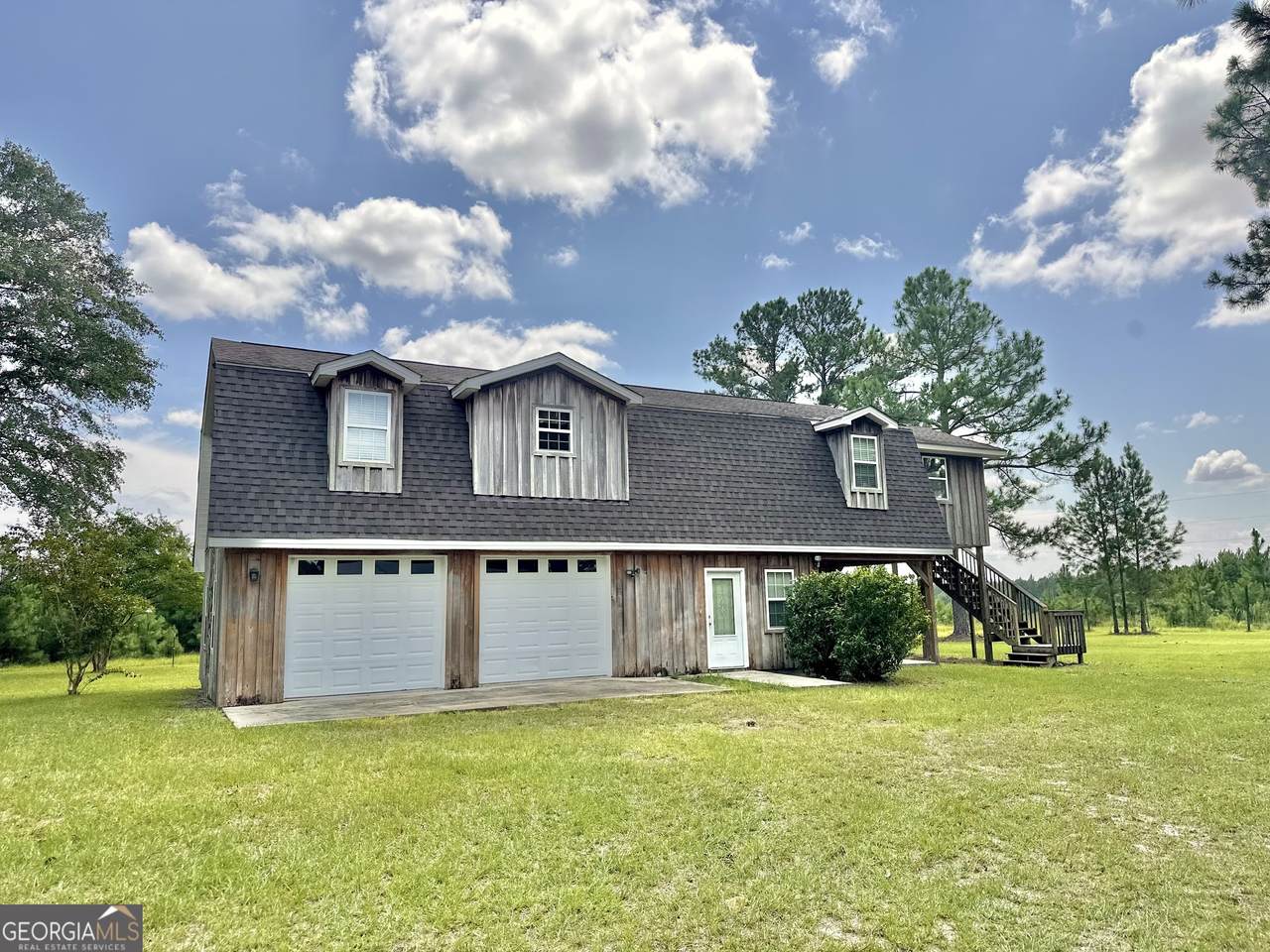 585 Glyen Hickman Road - Photo 1