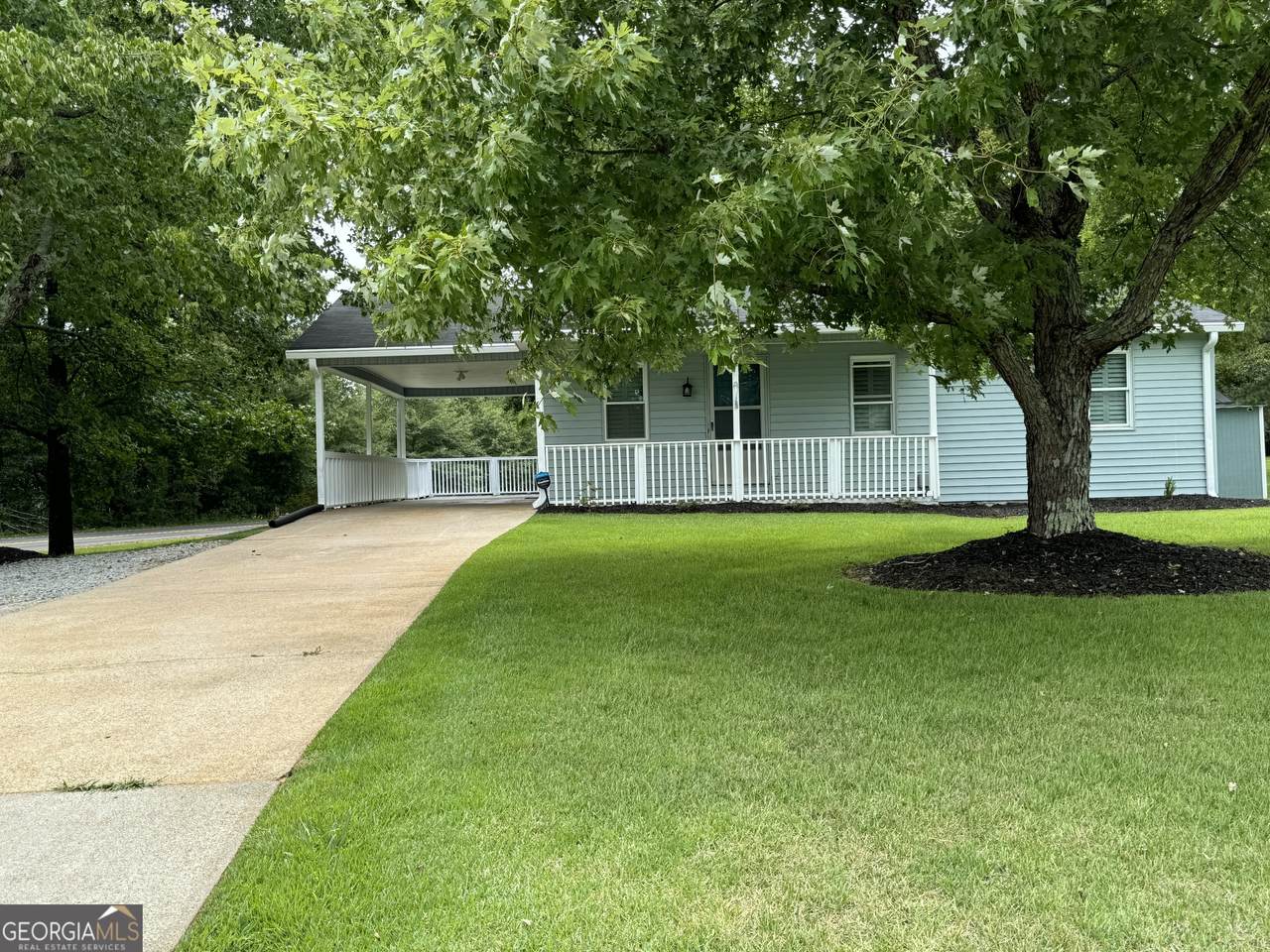 1460 Cedars Road - Photo 1