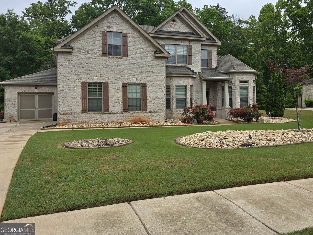 6856 Louis Drive - Photo 1