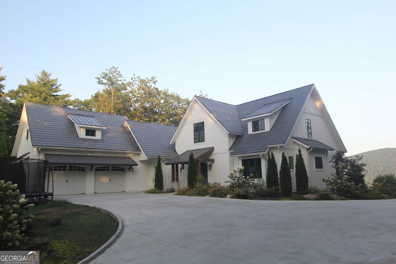 460 Anderson Drive - Photo 1