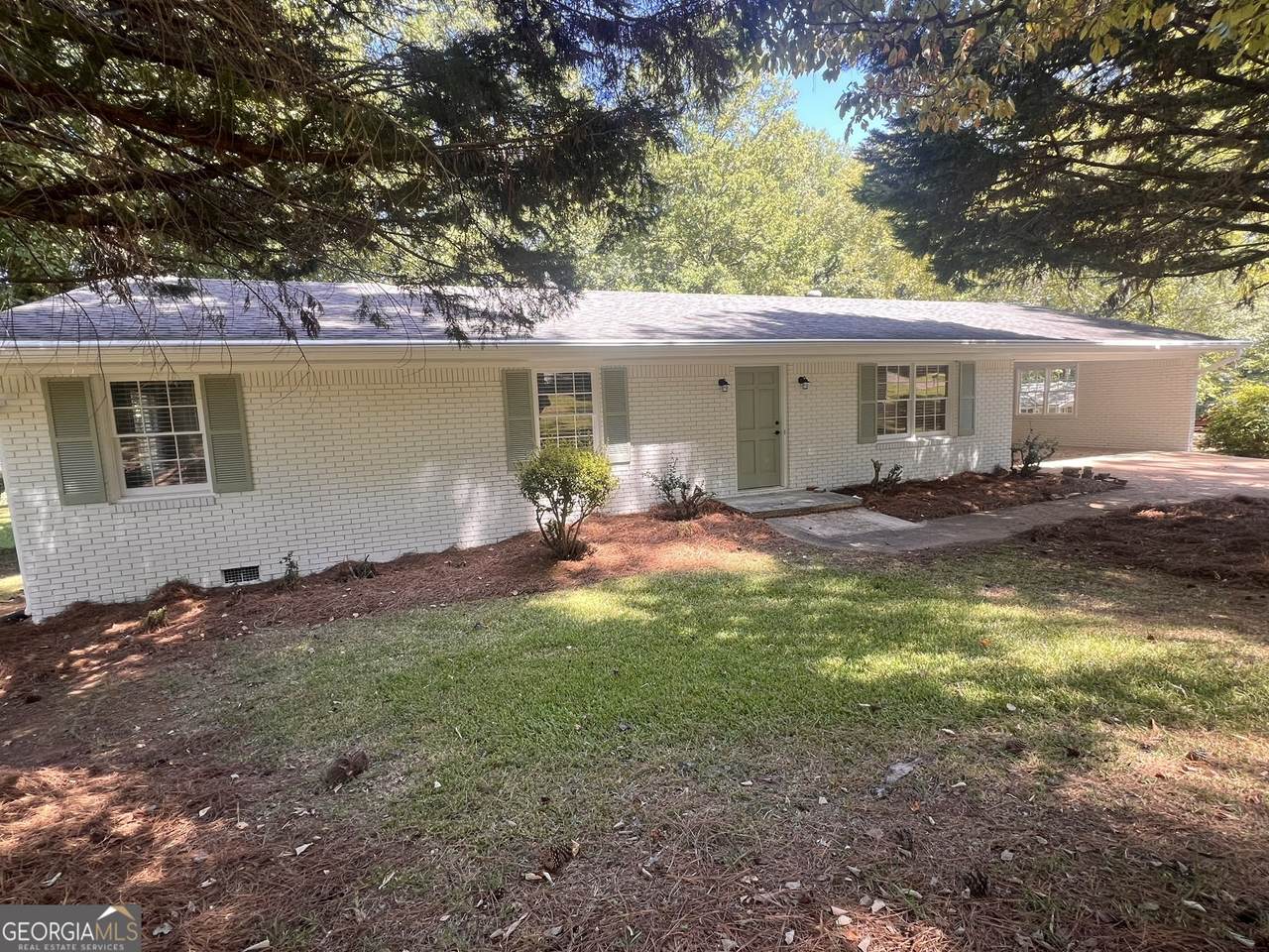 311 Laurel Lane - Photo 1