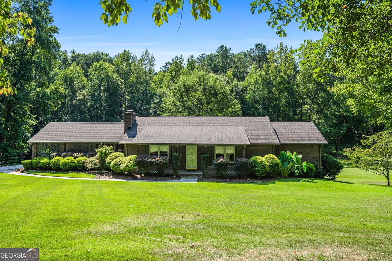 725 Holland Road - Photo 1