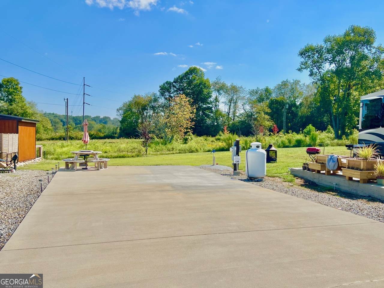 136 Mountain Meadows Circle - Photo 1