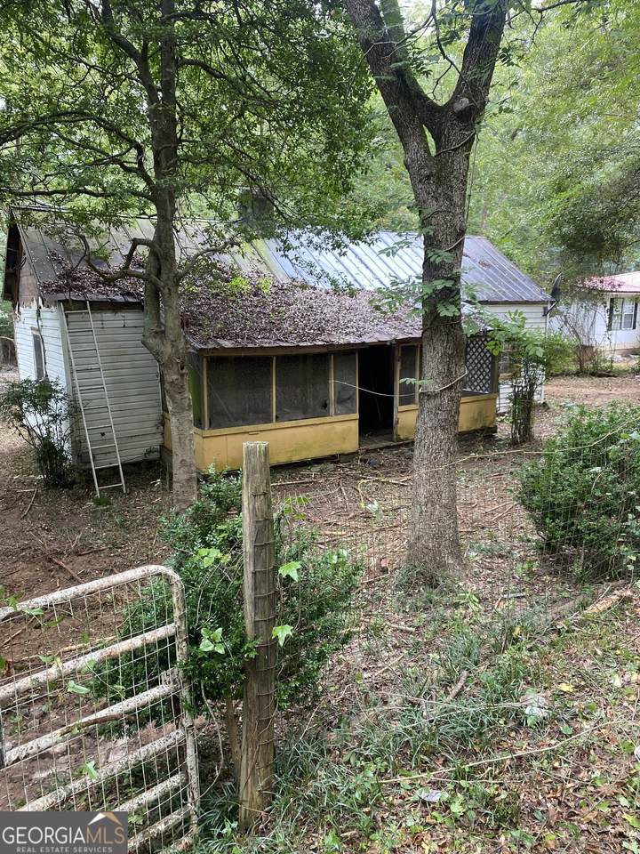 1020 Horton Drive - Photo 1
