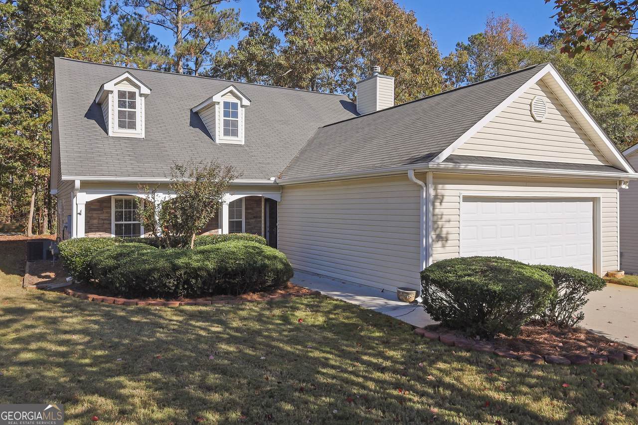 1150 Strath Clyde Way - Photo 1