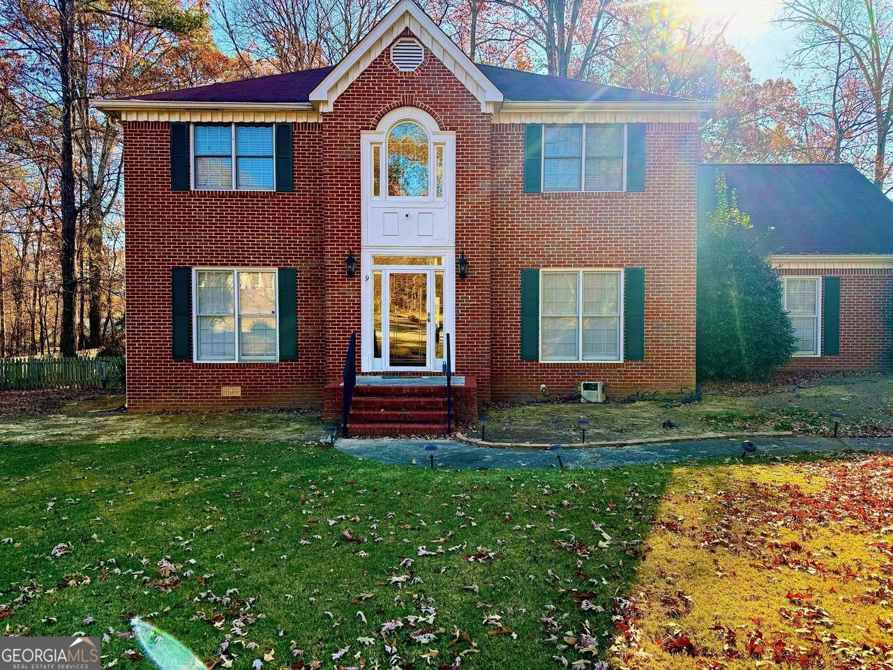 9 Ladonna Place - Photo 1