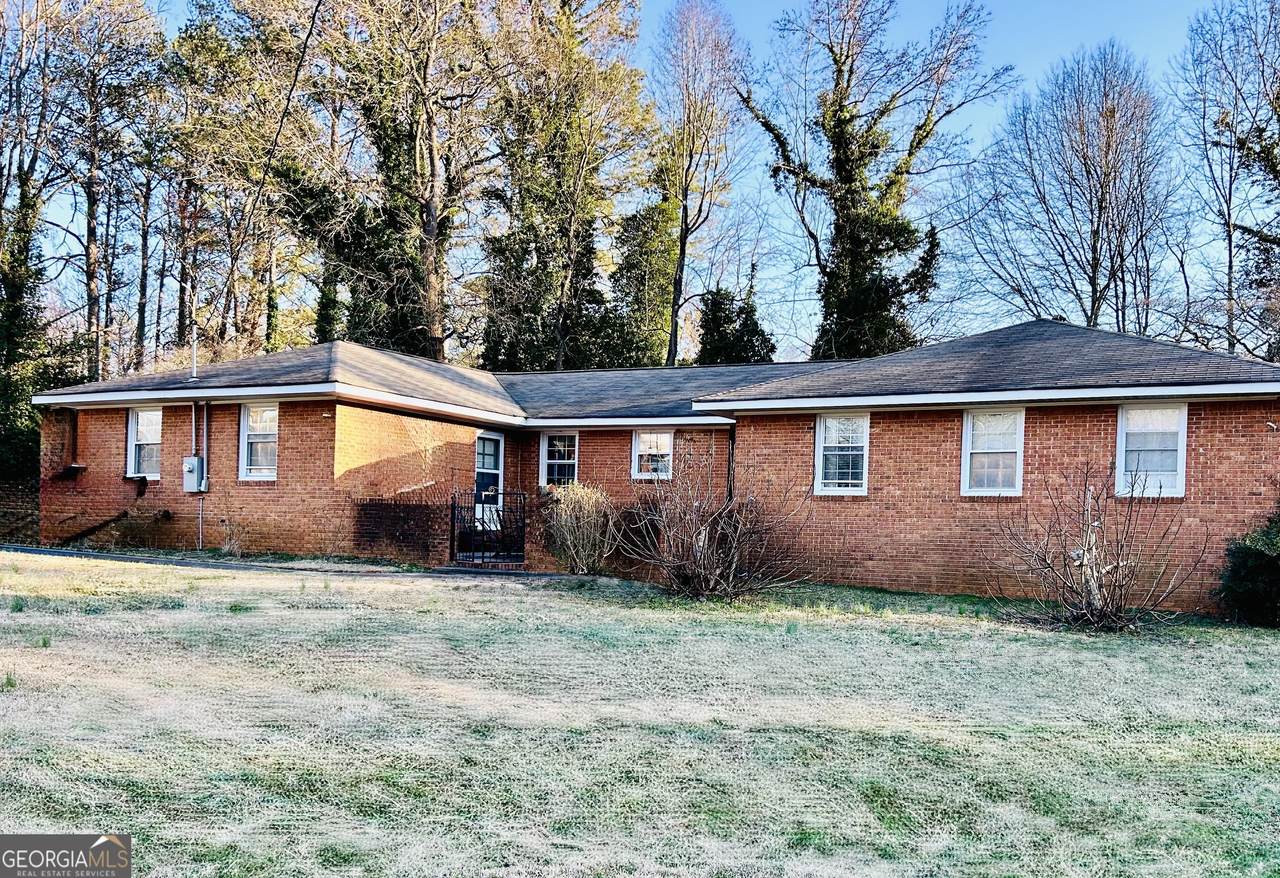 3112 Laura Lane - Photo 1