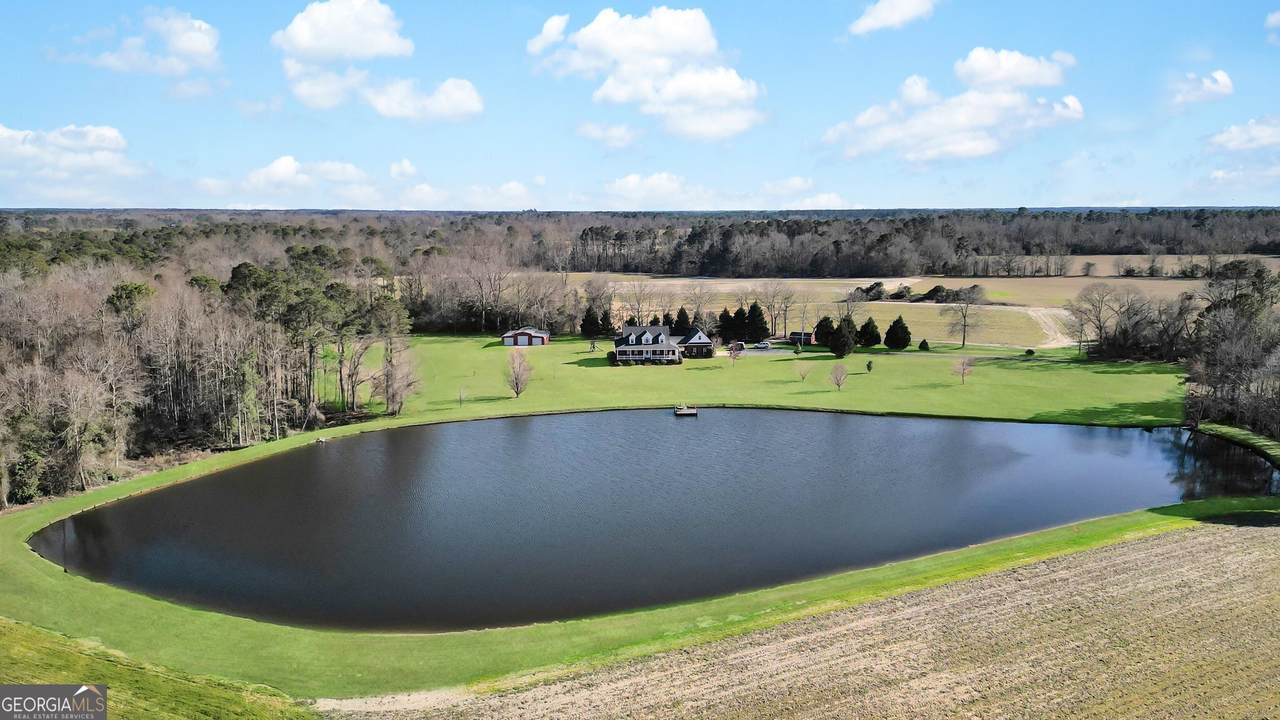 3900 Middleground Road - Photo 1