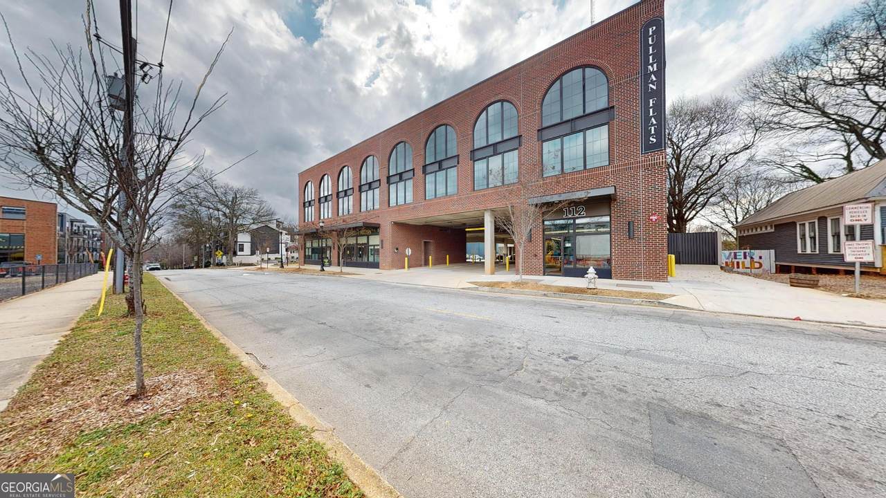 112 Rogers Street - Photo 1