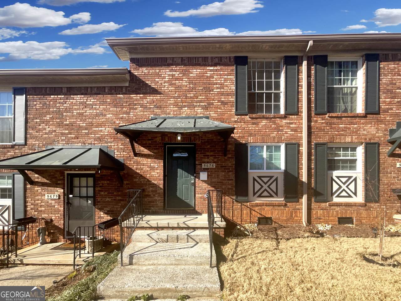 5676 Kingsport Drive - Photo 1