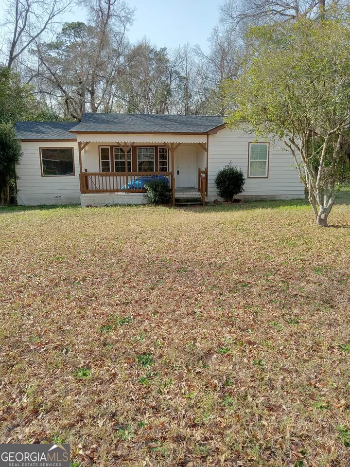 1570 Colonial Drive - Photo 1