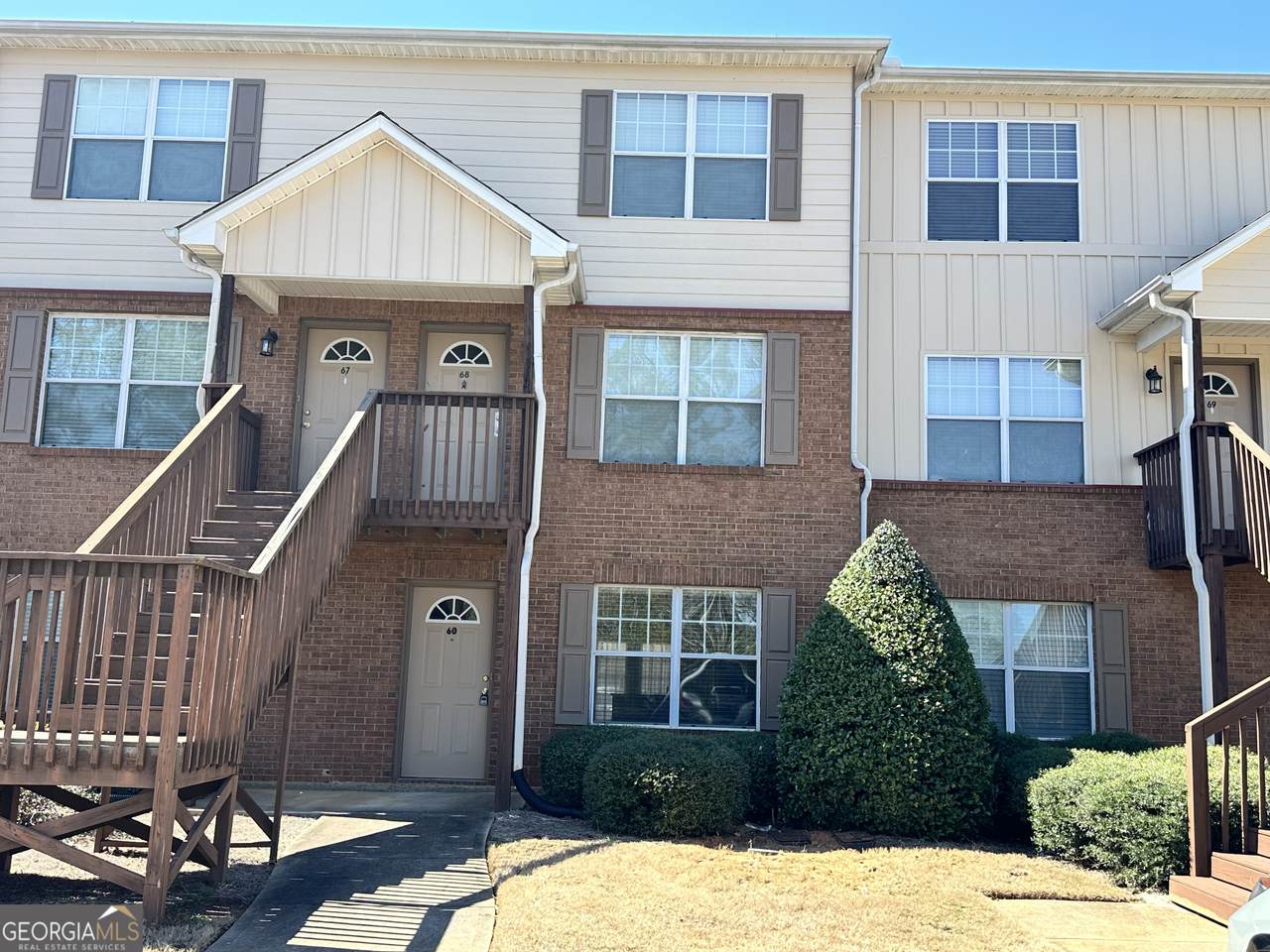 241 Irwin Street - Photo 1